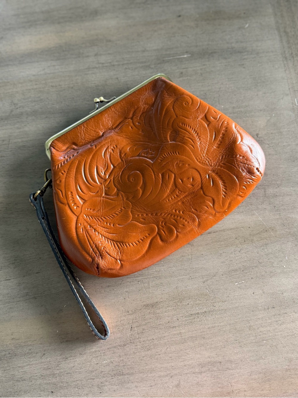 Patricia Nash Florence Leather Wristlet Clutch Cognac Floral Kiss Lock Fall Mint